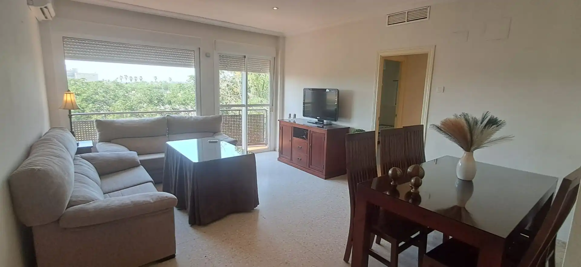 Living room of Flat for sale in Utrera  with Air Conditioner, Terrace and Storage room