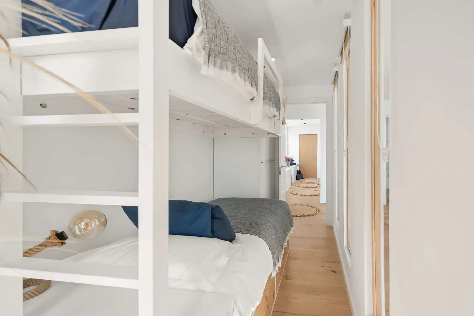 Bedroom of Flat for sale in  Palma de Mallorca  with Air Conditioner, Terrace and Furnished
