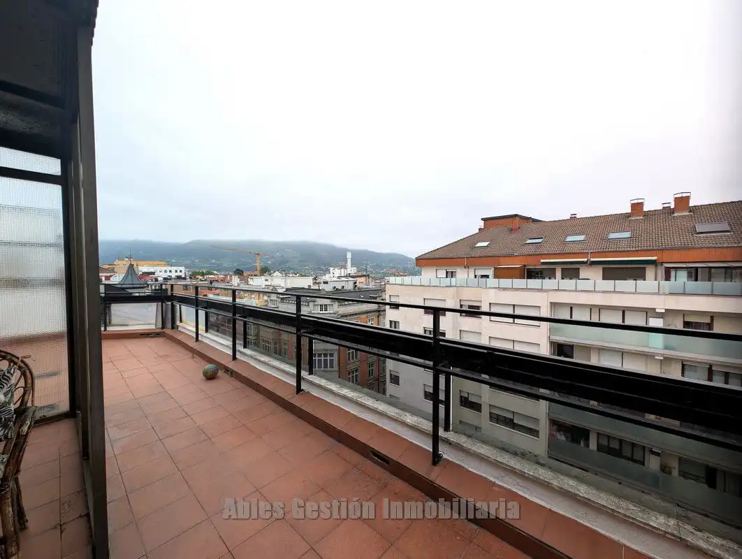 Terrasse von Dachboden zum Verkauf in Oviedo  mit Terrasse
