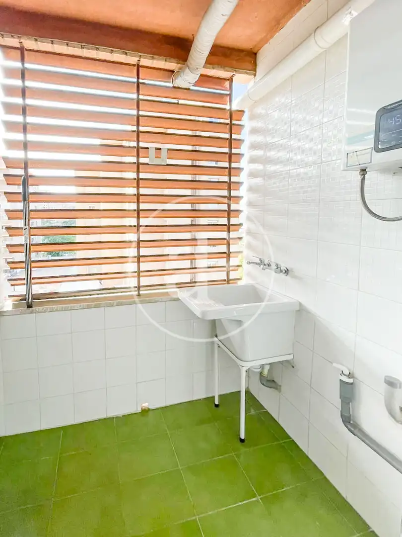 Flat with balcony to rent in C/ de Rubén Darío, imagen 15