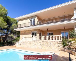 Vista exterior de Casa o xalet en venda en Náquera amb Aire condicionat, Terrassa i Piscina