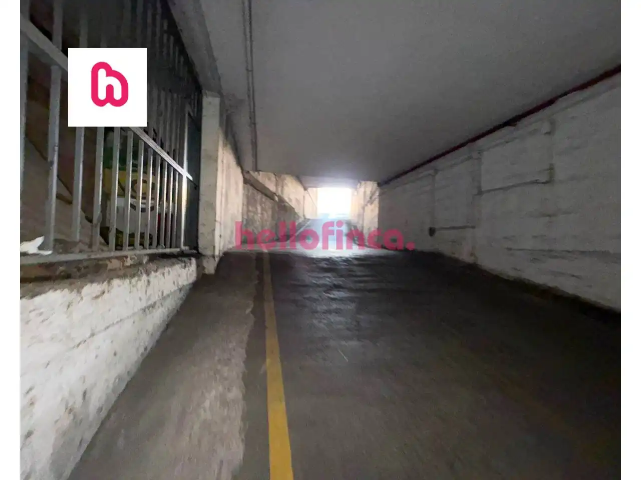 Parking de Ático en venta en Martorell con Terraza, Amueblado y Alarma