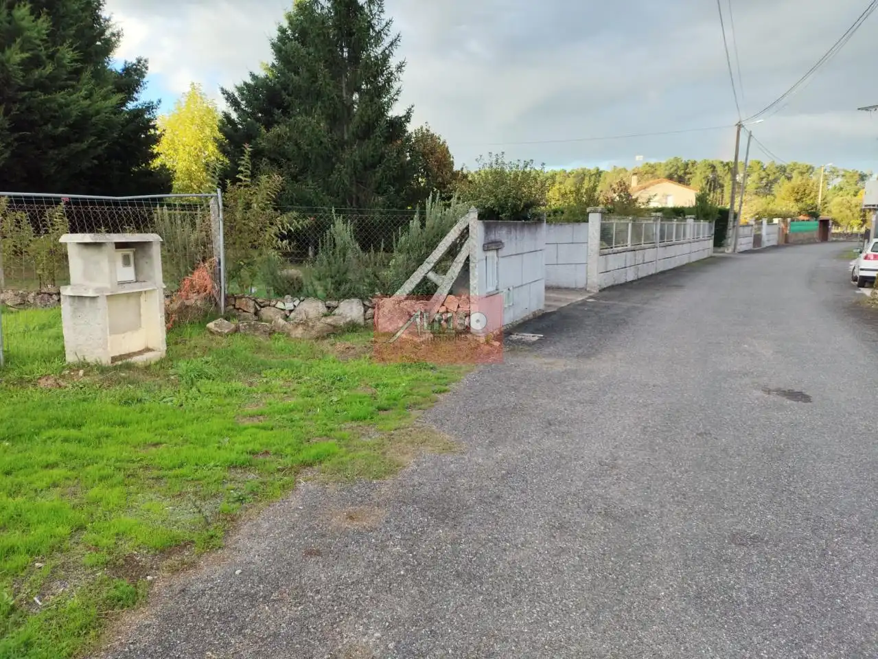 Casa o xalet en venda en San Cibrao das Viñas amb Calefacció, Jardí privat i Balcó