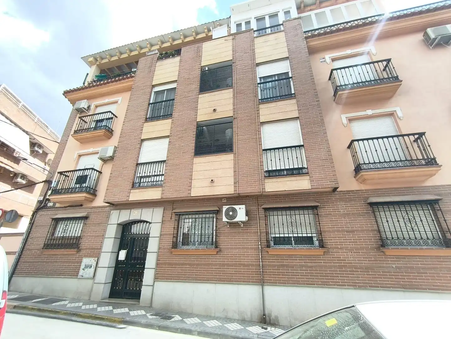 Exterior view of Flat for sale in Maracena  with Terrace