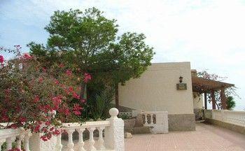 Vista exterior de Casa o xalet en venda en Cuevas del Almanzora amb Jardí privat i Terrassa