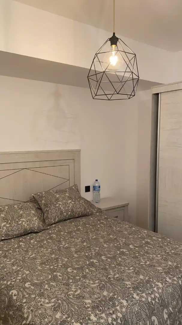 Dormitori de Casa o xalet en venda en Cee amb Calefacció, Parquet i Moblat