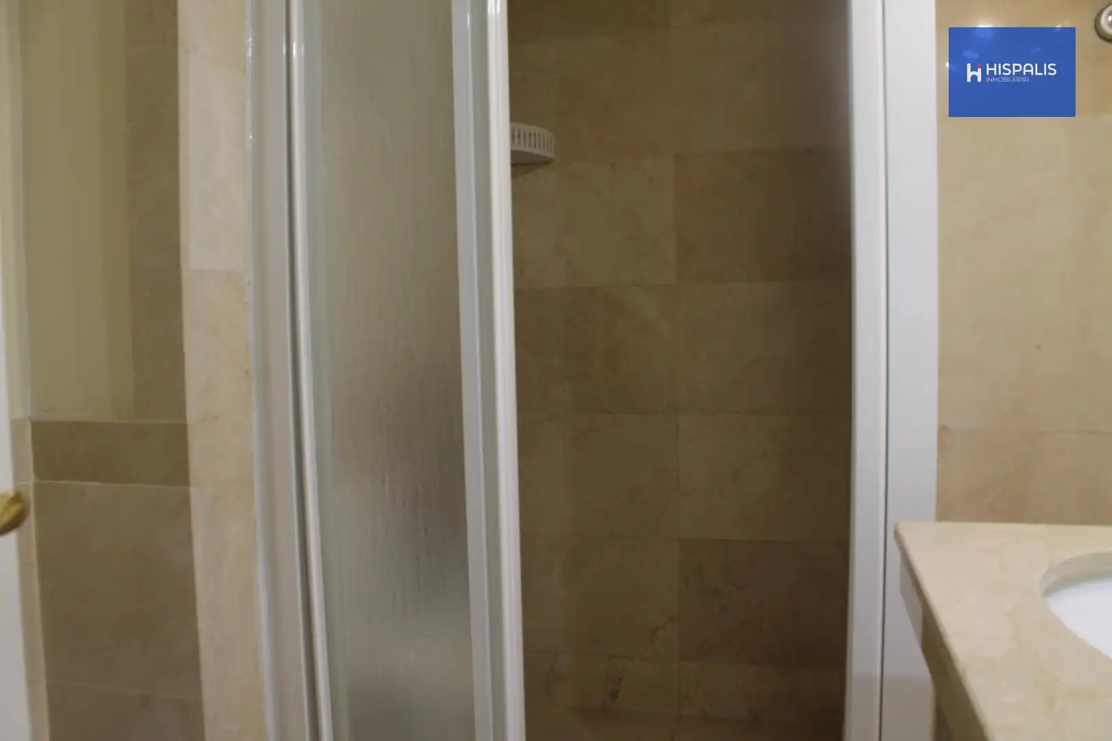 Bathroom of Study for sale in Sevilla  with Air Conditioner and Heating