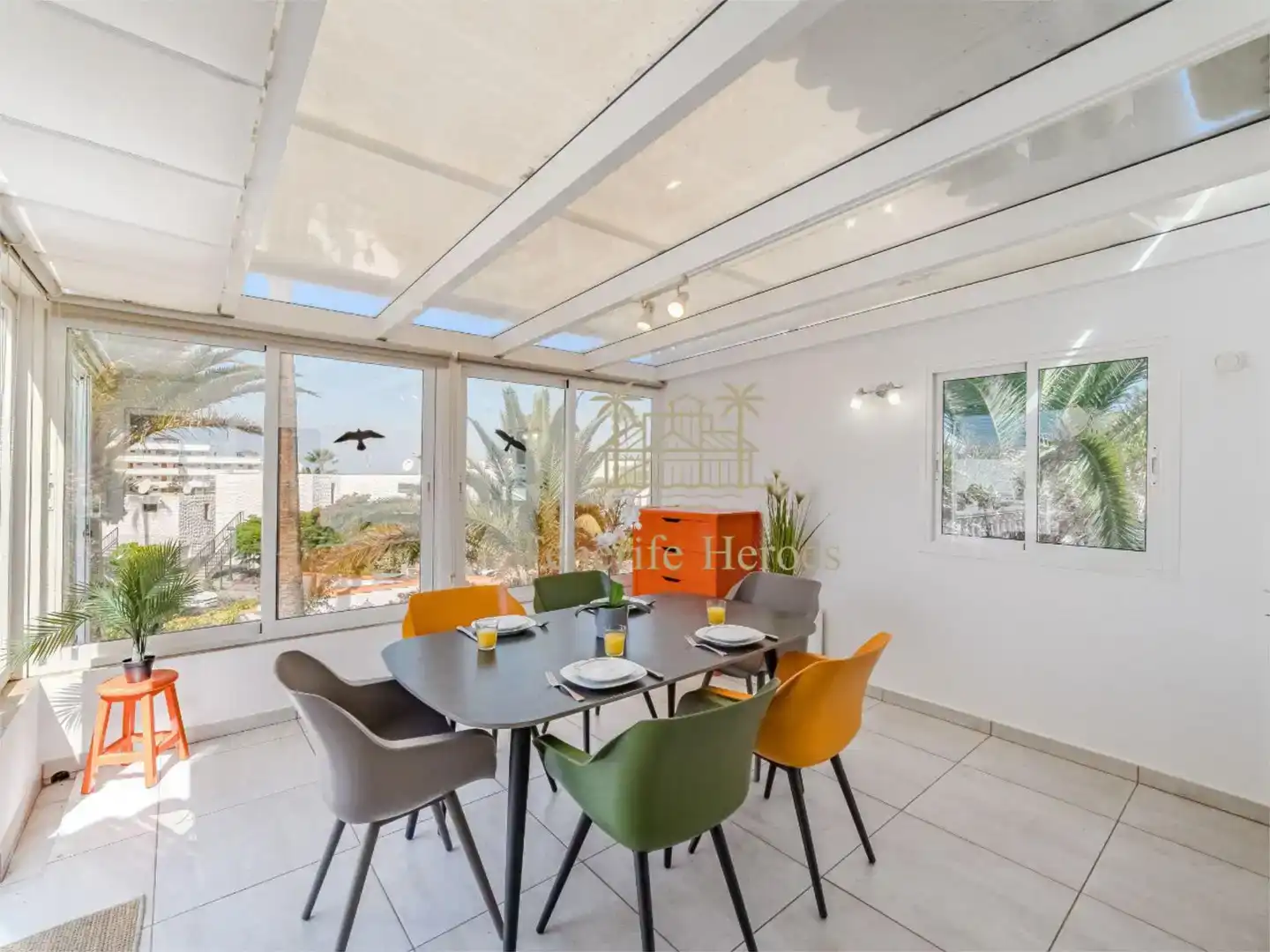 Menjador de Apartament en venda en Adeje