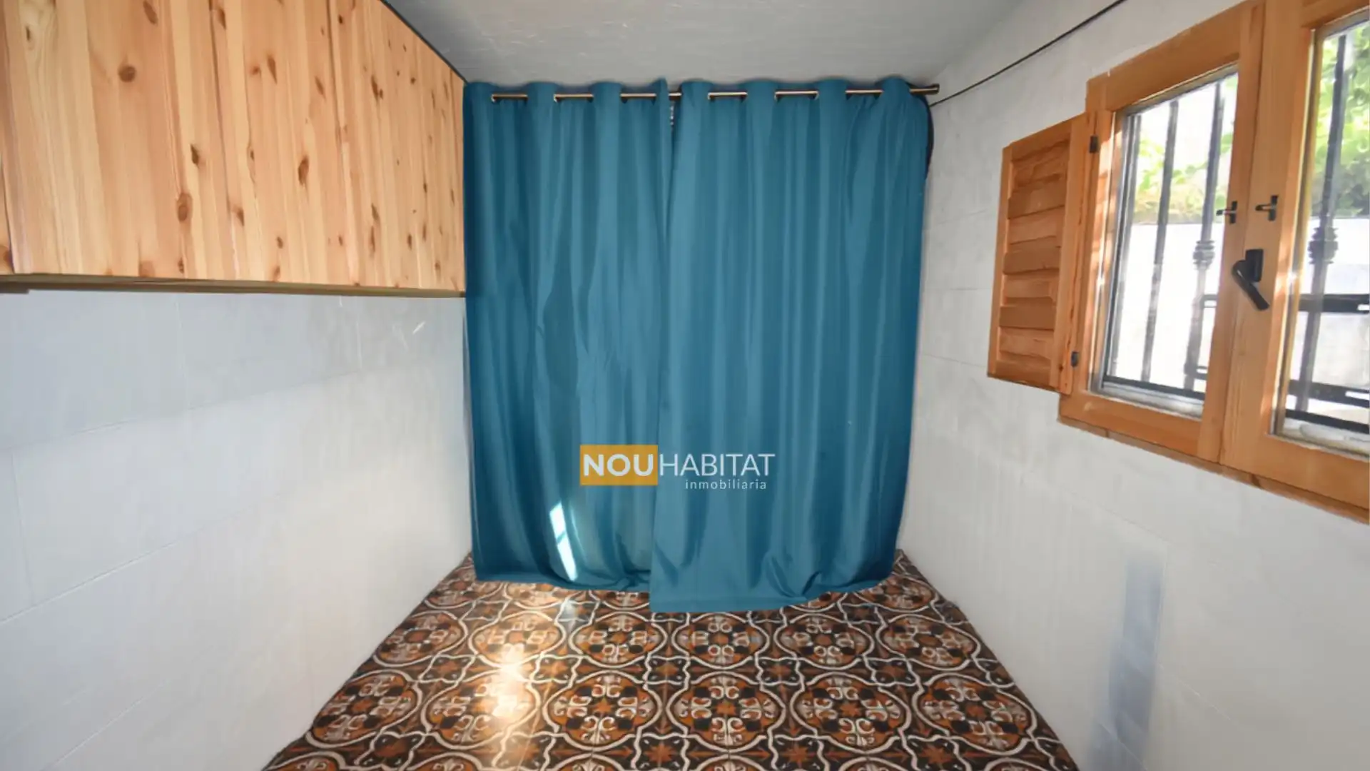 Habitación de Casa o chalet en venta en Montroi / Montroy con Aire acondicionado, Jardín privado y Terraza
