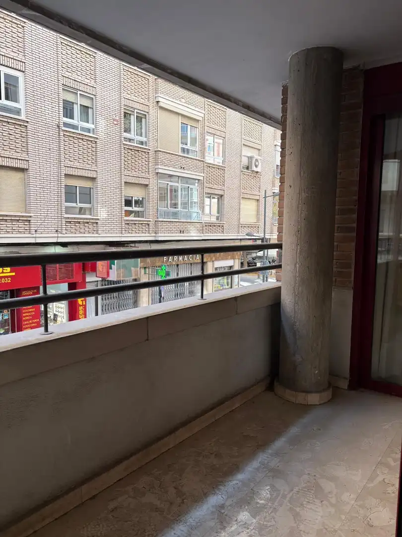 Piso en venta en La Fama