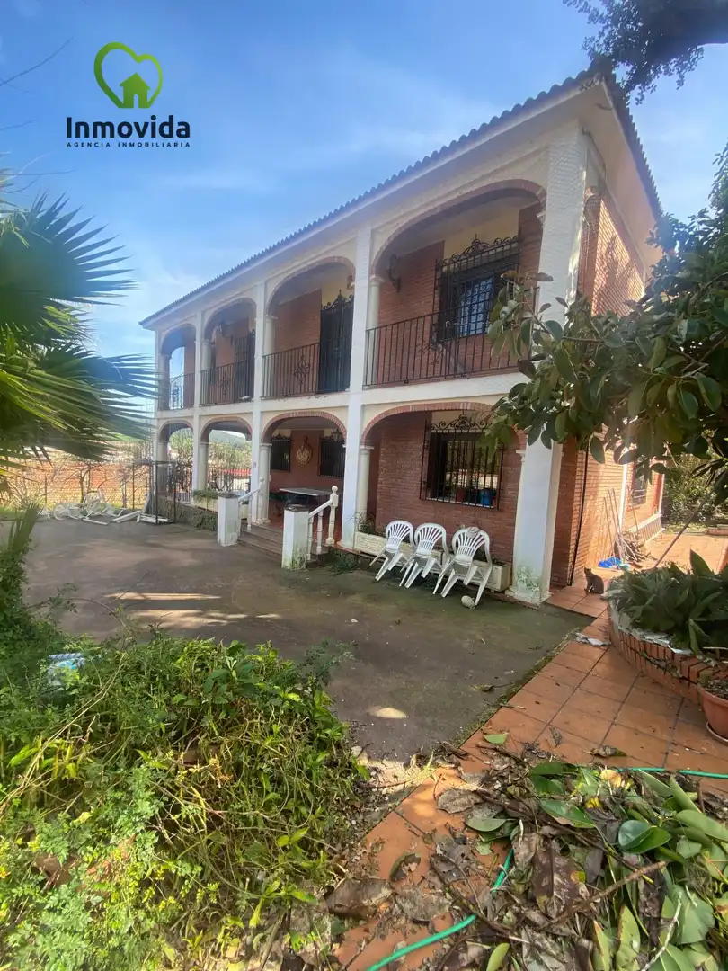 Villa con piscina in vendita a Periurbano Este - Campiña, imagen 2