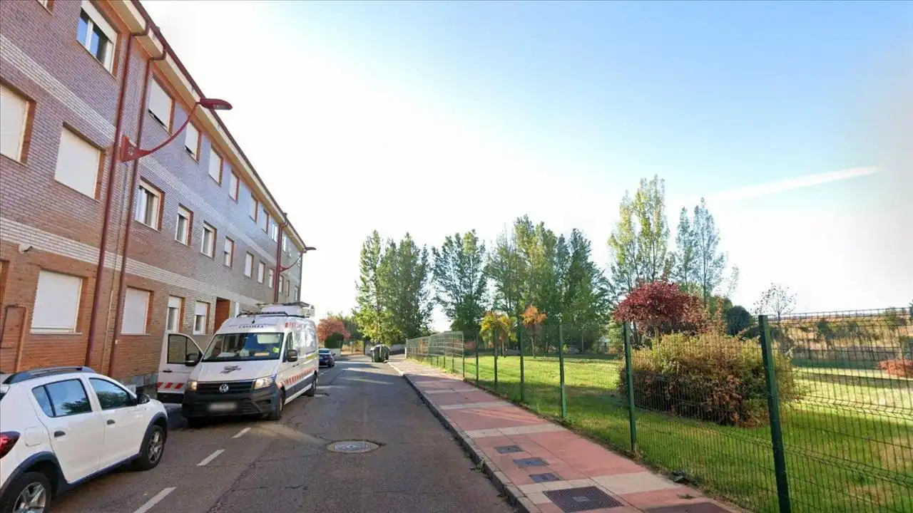 Parcheggio con ascensore in vendita a Ebro, imagen 4