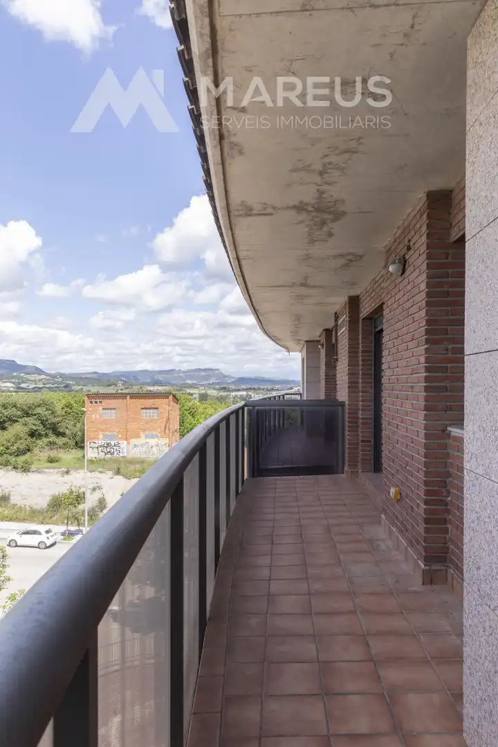 Terrassa de Àtic en venda en Vic amb Calefacció, Parquet i Terrassa