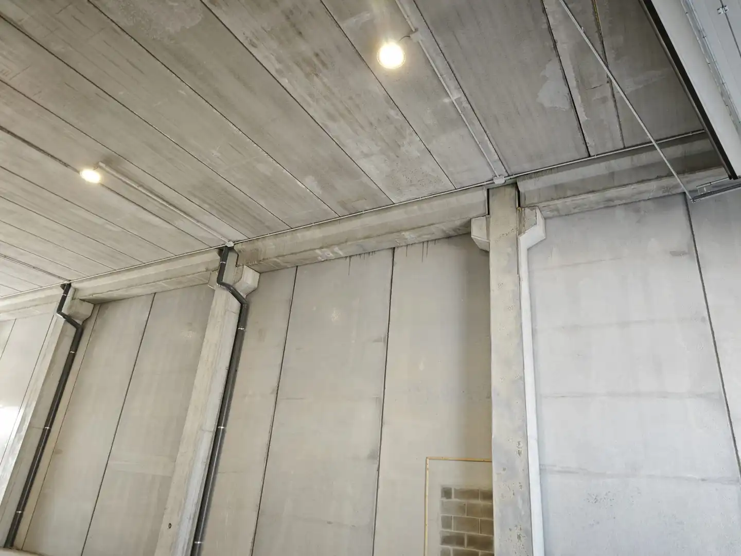 Industrial buildings for sale in Vilamalla
