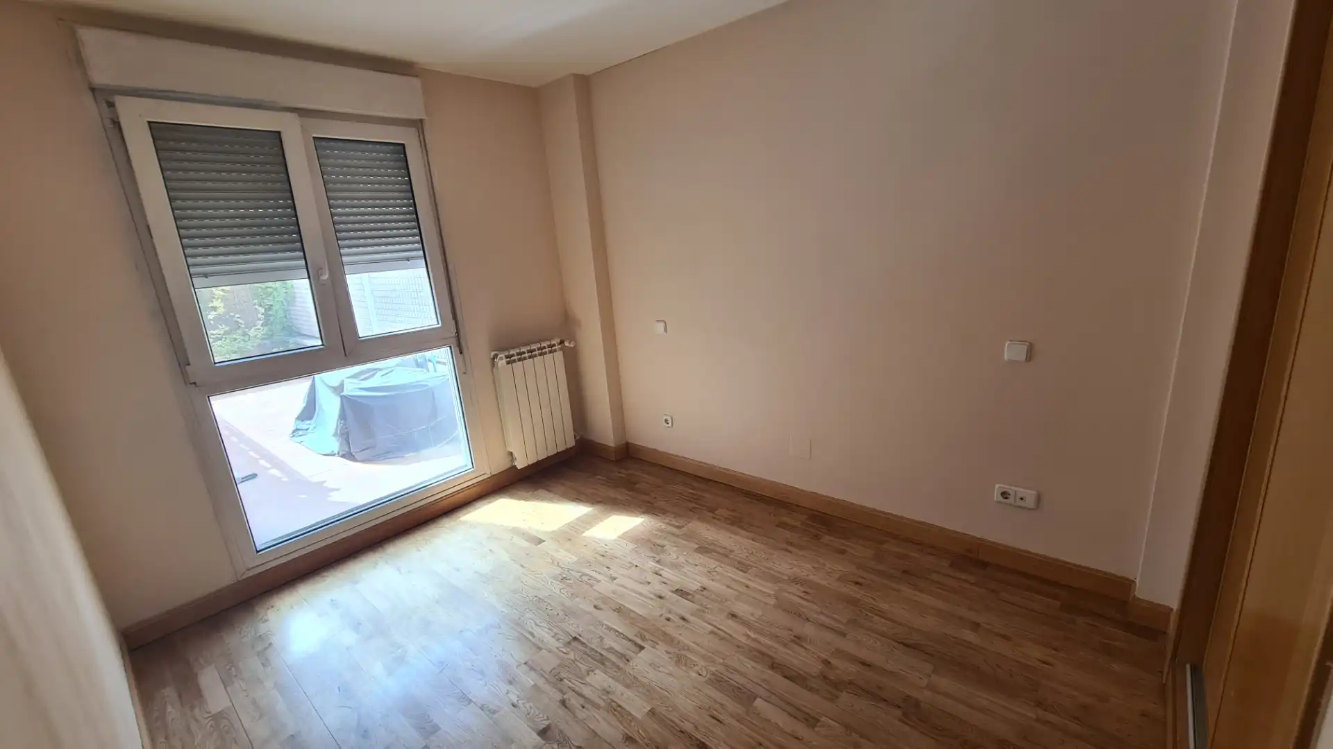 Dormitori de Pis de lloguer en Torrejón de Ardoz amb Calefacció, Jardí privat i Parquet