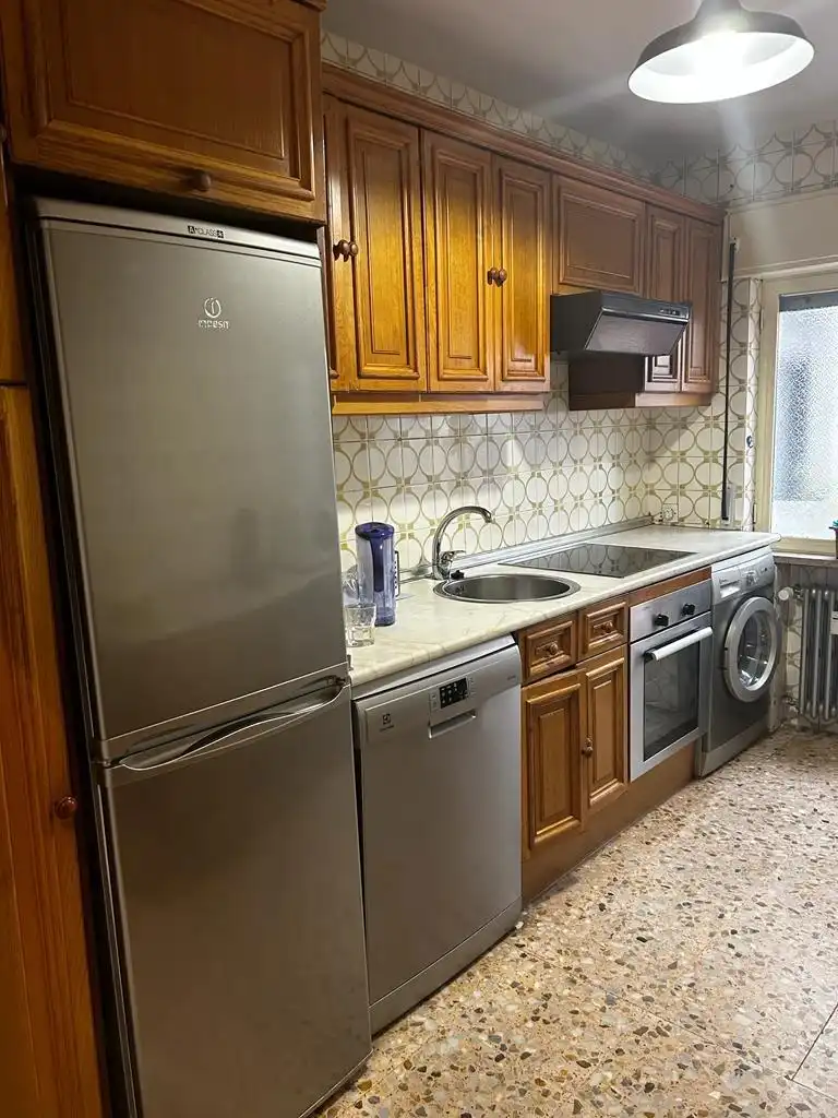 Cocina de Piso de alquiler en Salamanca con Calefacción, Amueblado y Balcón