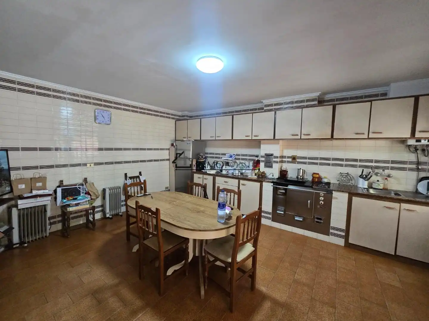Cuina de Casa o xalet en venda en Pontevedra Capital  amb Jardí privat