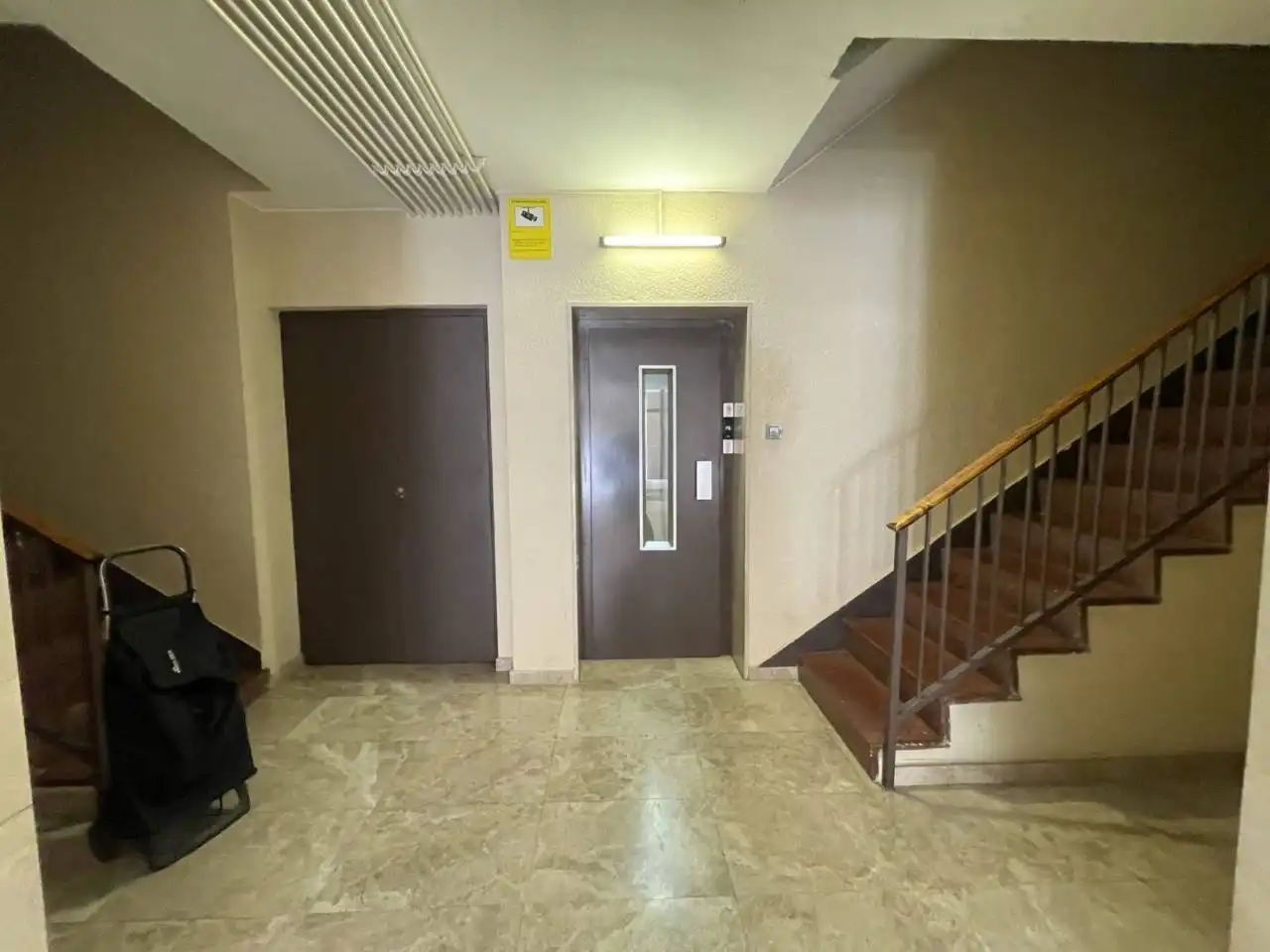 Flat for rent in Barcelona  with Parquet flooring