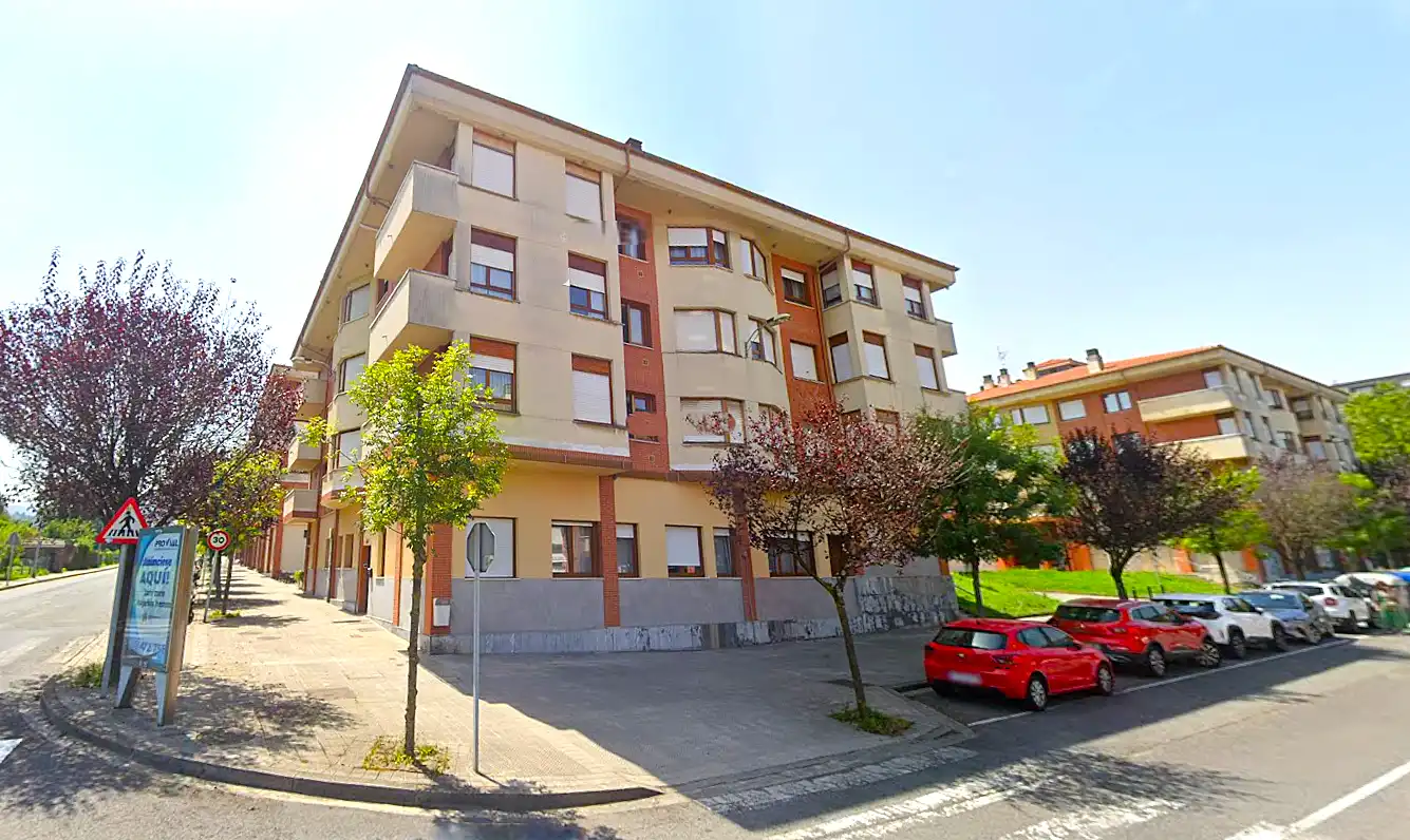 Parking for sale in Basauri