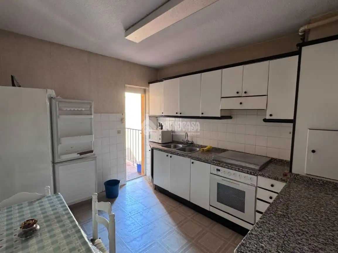 Cocina de Edificio en venta en León Capital 
