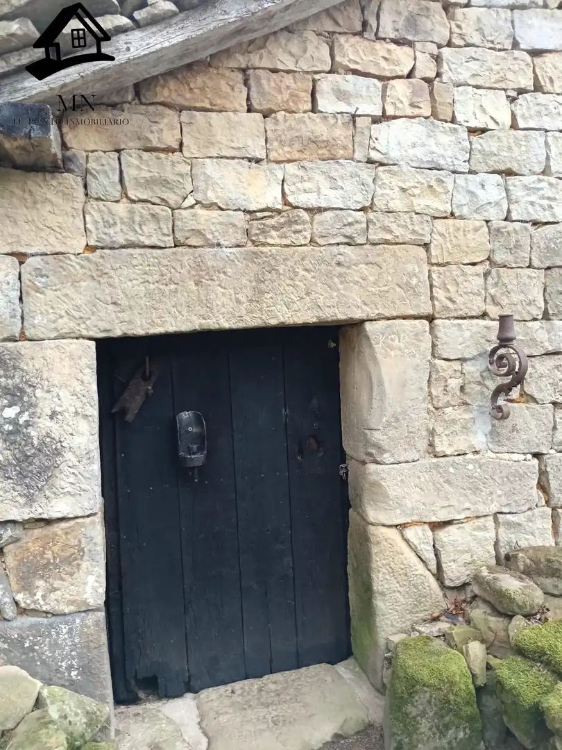 Finca rústica en venta en Luena 