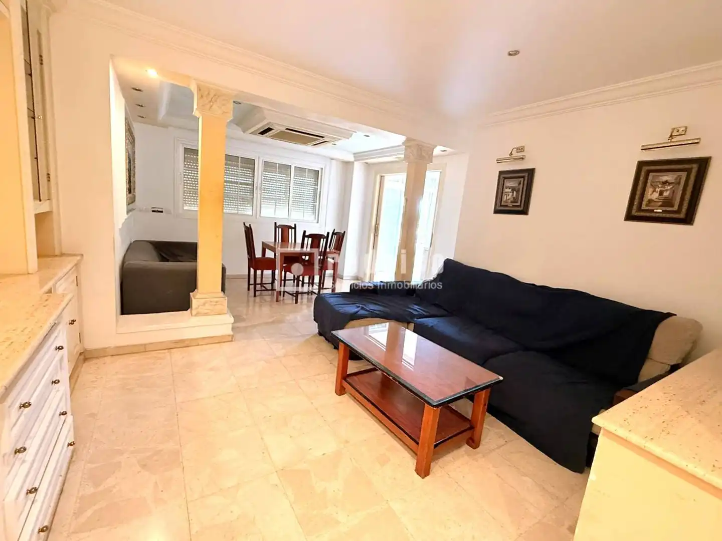 Flat for rent in Demóstenes, El Cónsul - Ciudad Universitaria - El Romeral