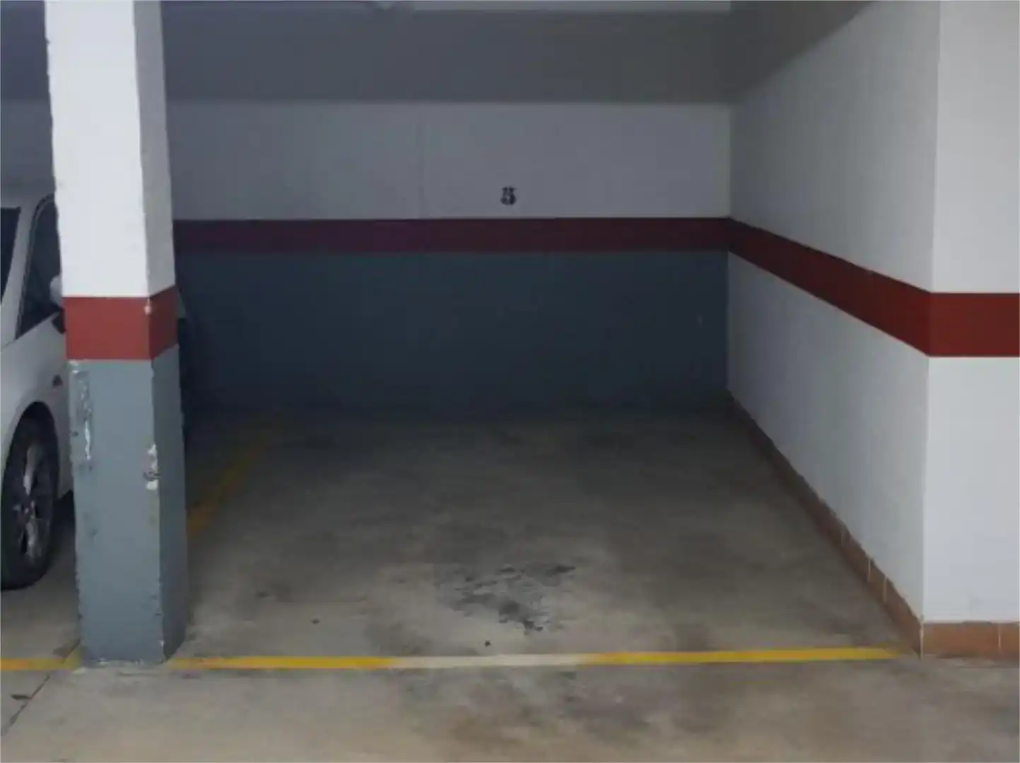 Parking of Garage for rent in La Unión
