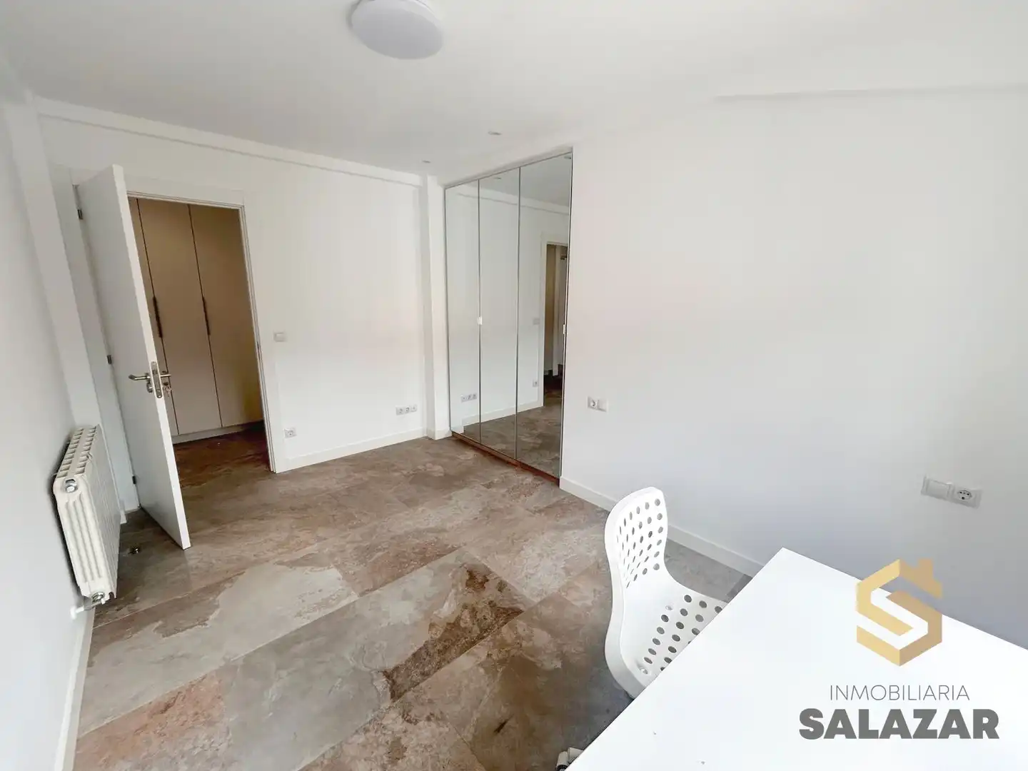 Habitación de Piso de alquiler en Bilbao  con Calefacción