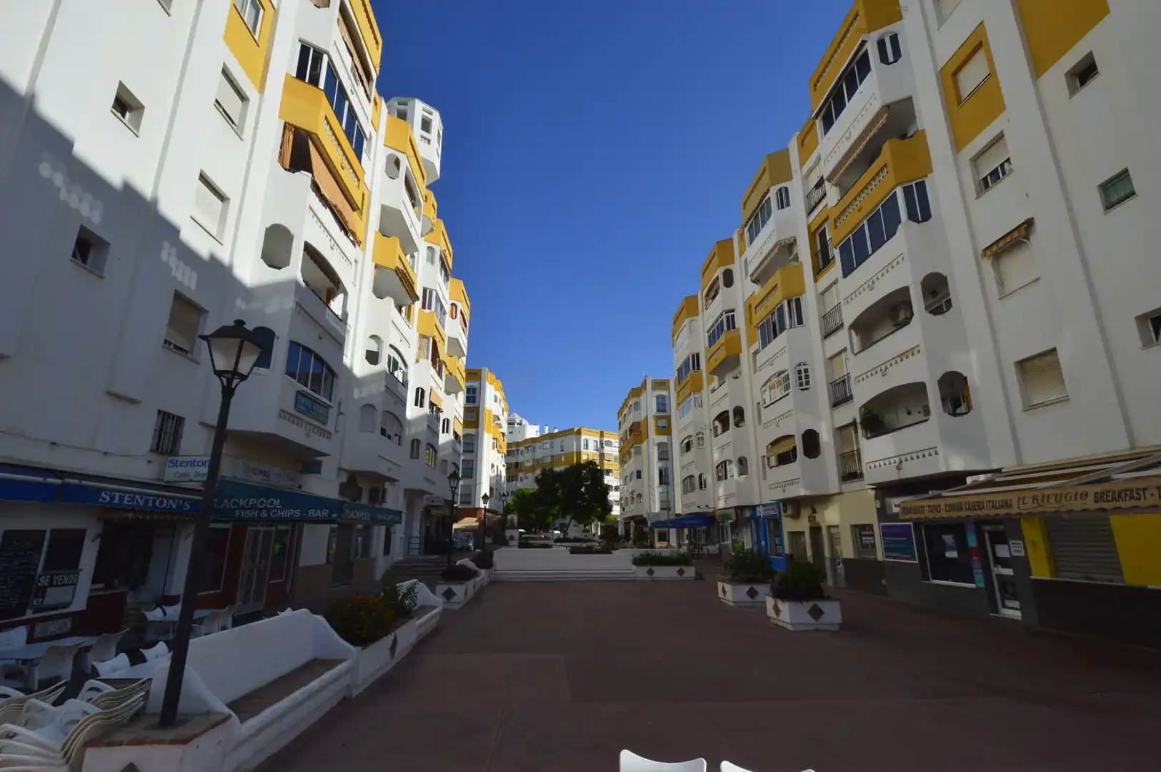Aparcamiento con ascensor en venta en Parque de la Paloma