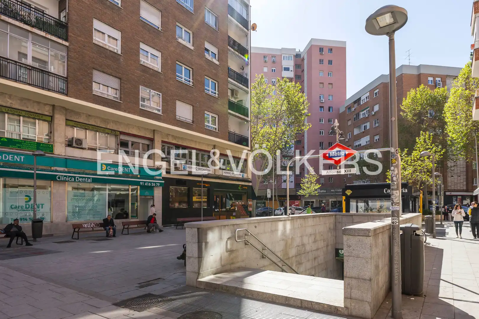 Vista exterior de Pis en venda en Madrid amb Aire condicionat, Calefacció i Terrassa