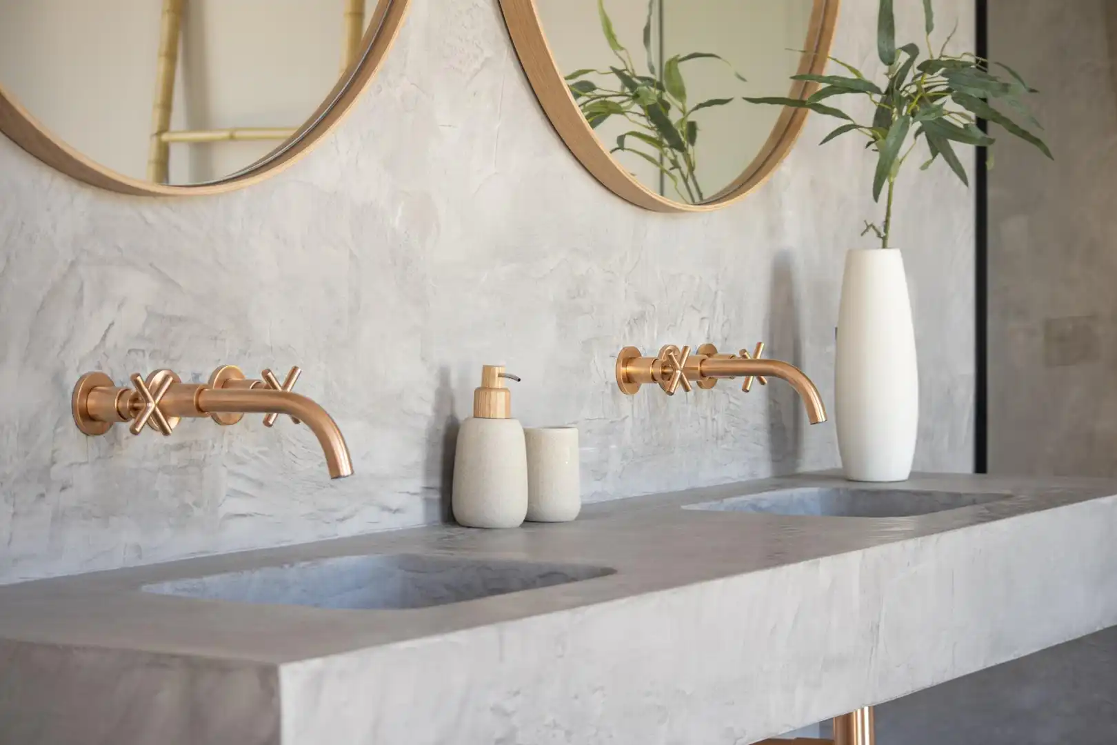 Bathroom of Houses for sale in Campanet  with Air Conditioner, Heating and Furnished