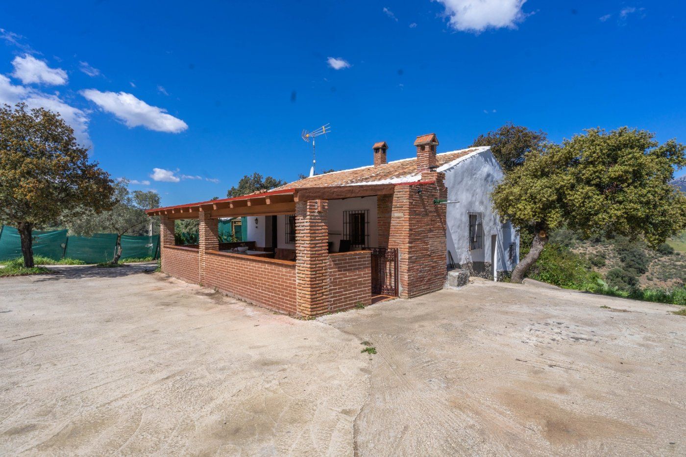 Exterior view of House or chalet for sale in Málaga Capital  with Terrace, Storage room and Swimming Pool