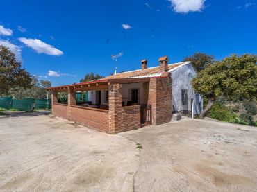 Xalet amb piscina en venda a Lugar MONTES DE MALAGA