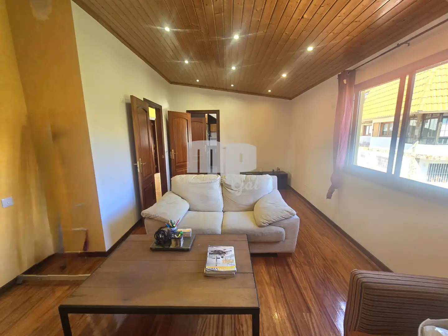 Sala de estar de Casa o chalet en venta en Vigo  con Calefacción, Jardín privado y Terraza