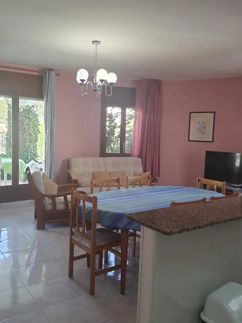 Menjador de Edifici en venda en Mont-roig del Camp
