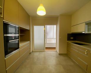 Kitchen of Flat to rent in Cartagena  with Heating and Storage room