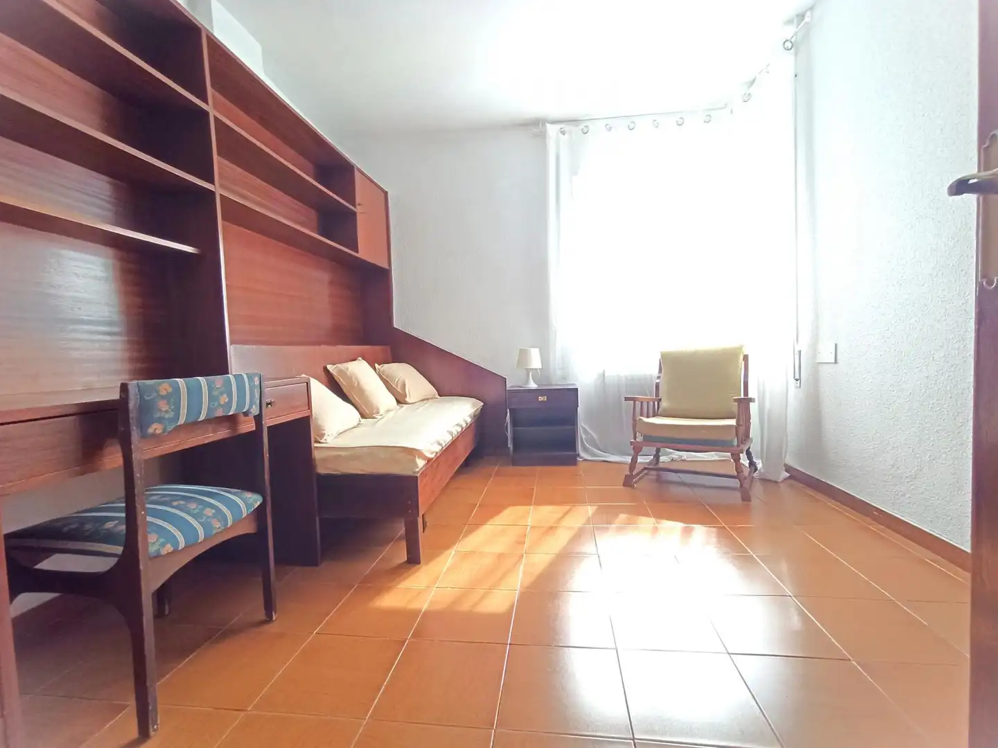 Flat for rent in de Sunyer, Ponent