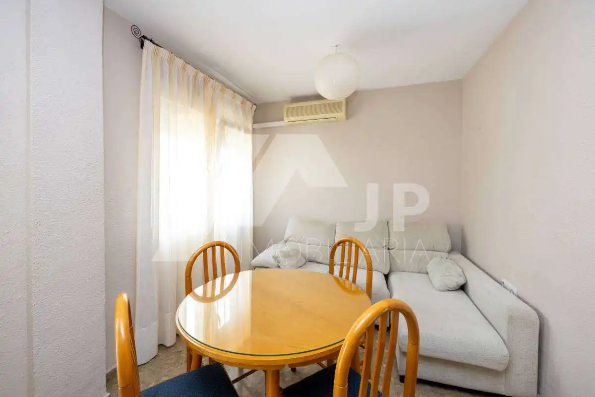 Flat with terrace for sale in Calle Belén, imagen 7