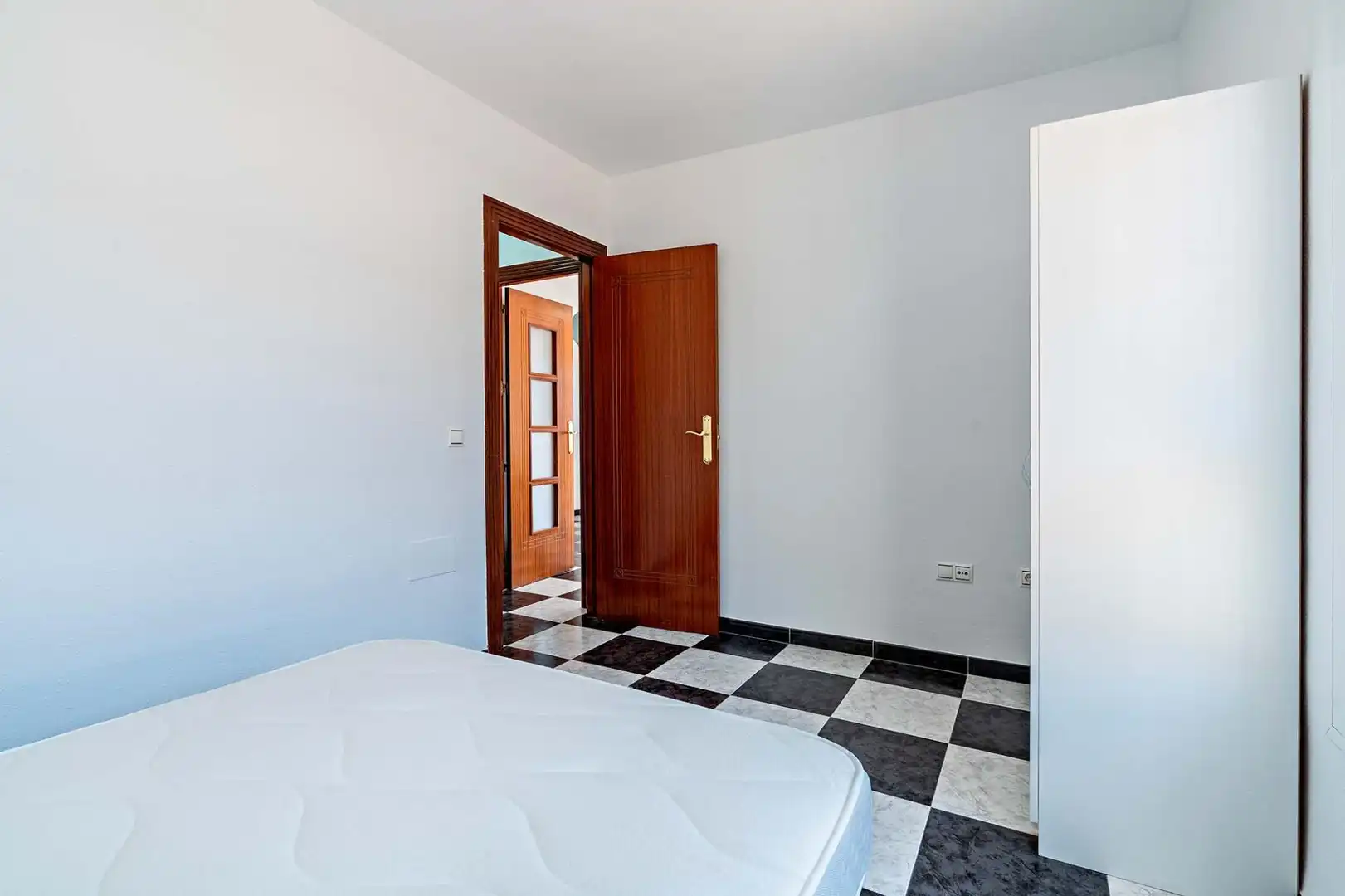 Habitación de Ático en venta en El Ejido con Aire acondicionado, Terraza y Amueblado