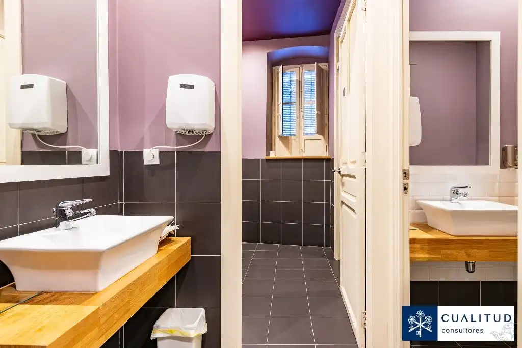 Baño de Edificio en venta en Benassal