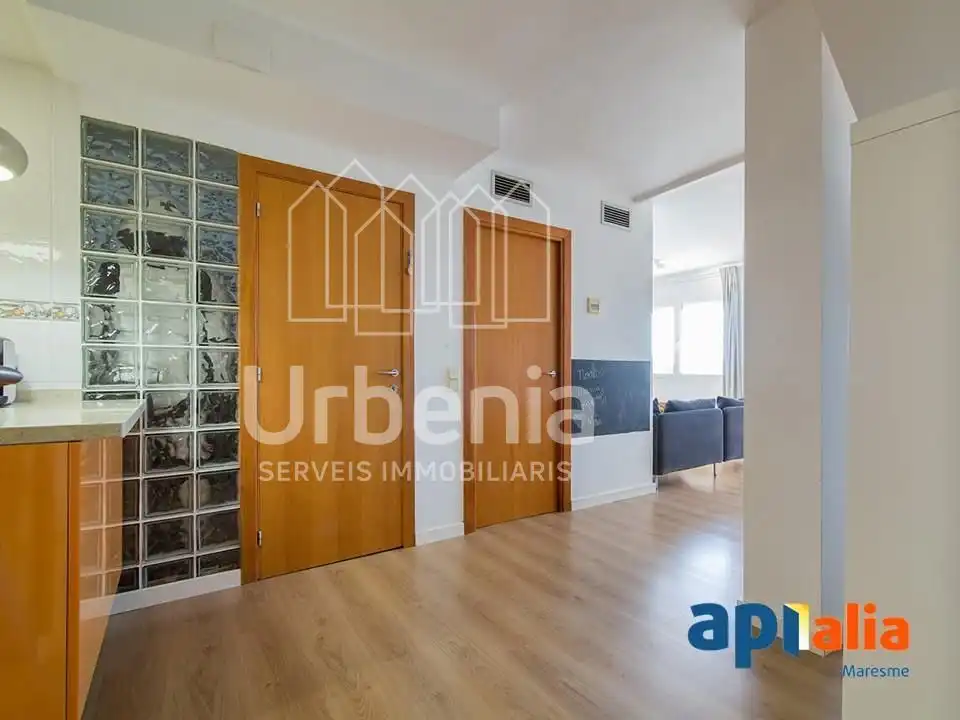 Habitación de Piso en venta en Pineda de Mar con Calefacción y Terraza