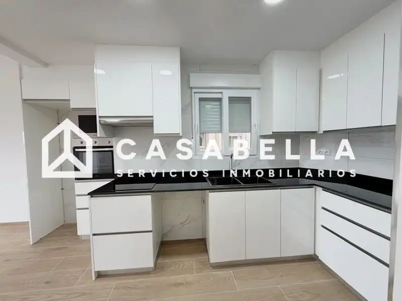 Piso en venta en Cid, Nou Moles