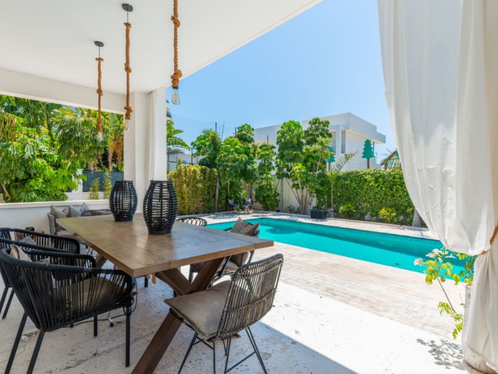 Terrassa de Casa o xalet en venda en Sant Joan d'Alacant amb Aire condicionat, Jardí privat i Terrassa