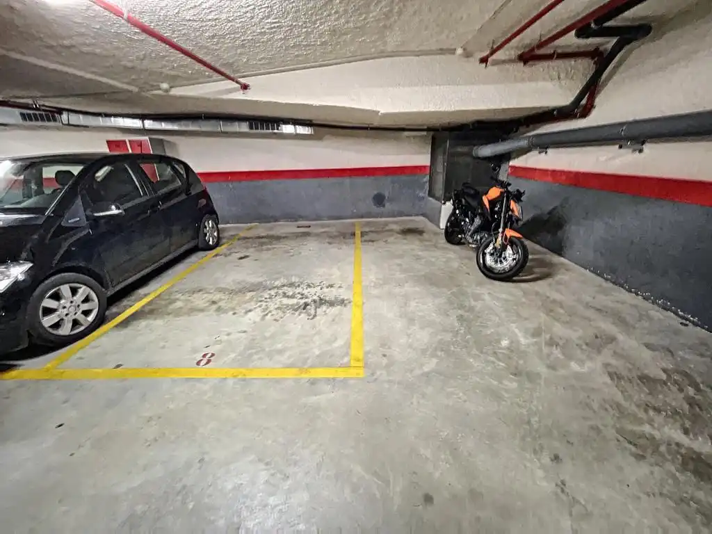 Parkplatz von Garage zum Verkauf in Alicante / Alacant