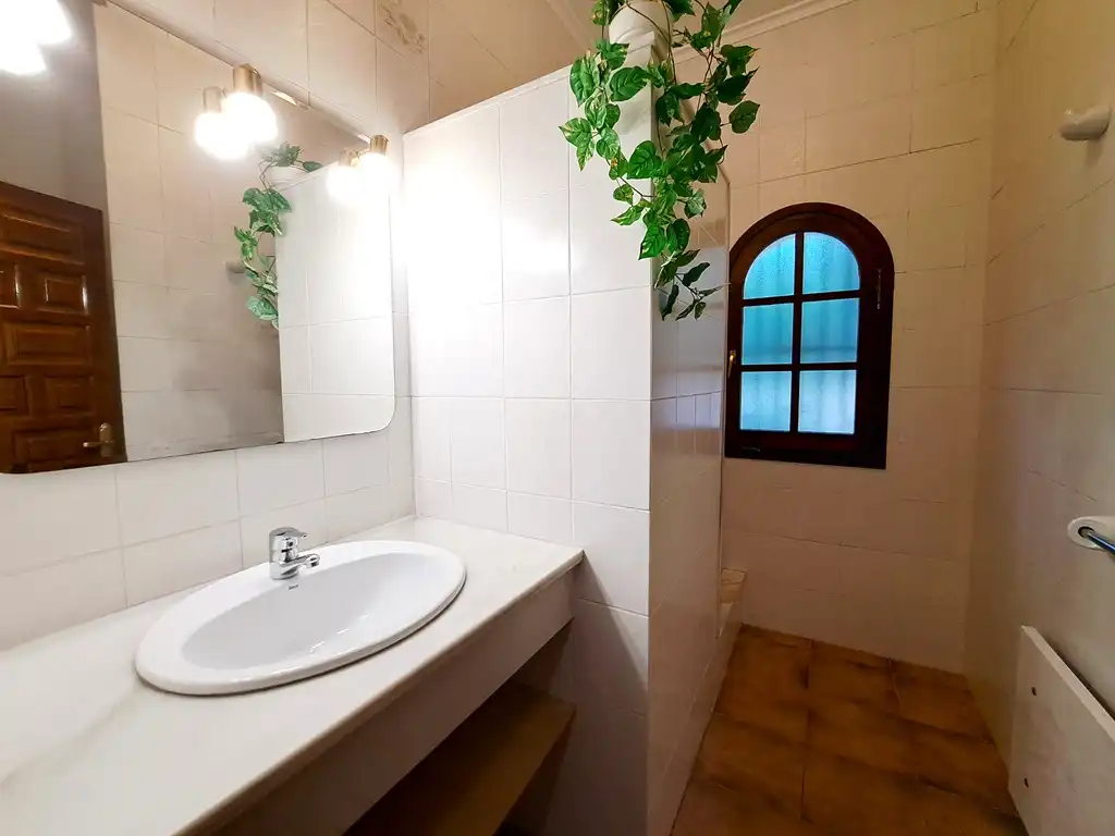 Bany de Casa o xalet en venda en Dénia amb Aire condicionat, Calefacció i Jardí privat
