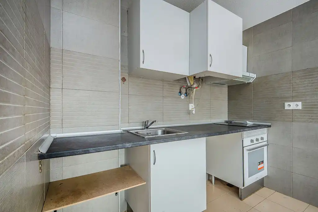 Kitchen of Flat for sale in Aranjuez  with Heating, Parquet flooring and Storage room
