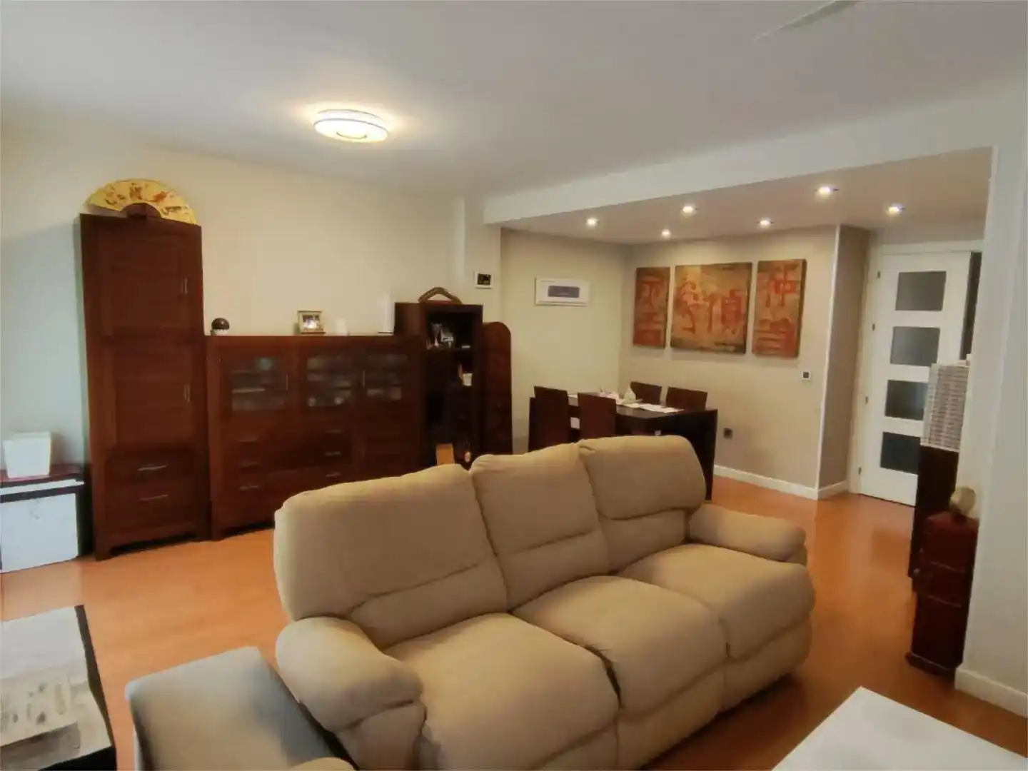 Sala d'estar de Casa adosada en venda en  Melilla Capital amb Aire condicionat i Terrassa
