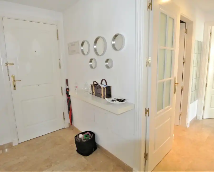 Wohnung mit Pool zum Verkauf in Río Real - Los Monteros, imagen 8