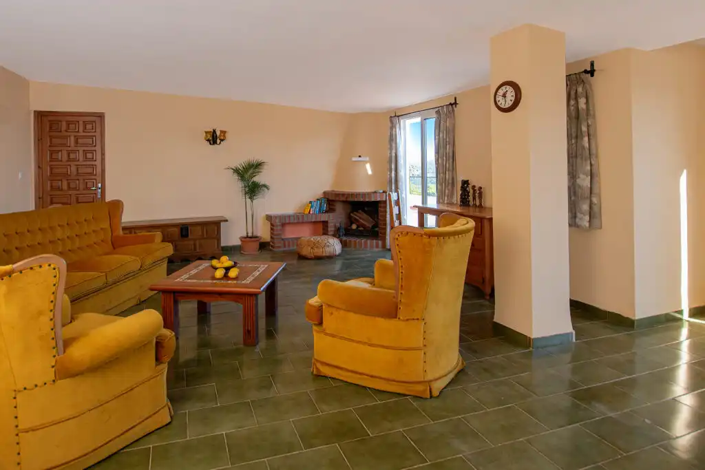Sala d'estar de Àtic en venda en Nerja amb Aire condicionat, Calefacció i Terrassa