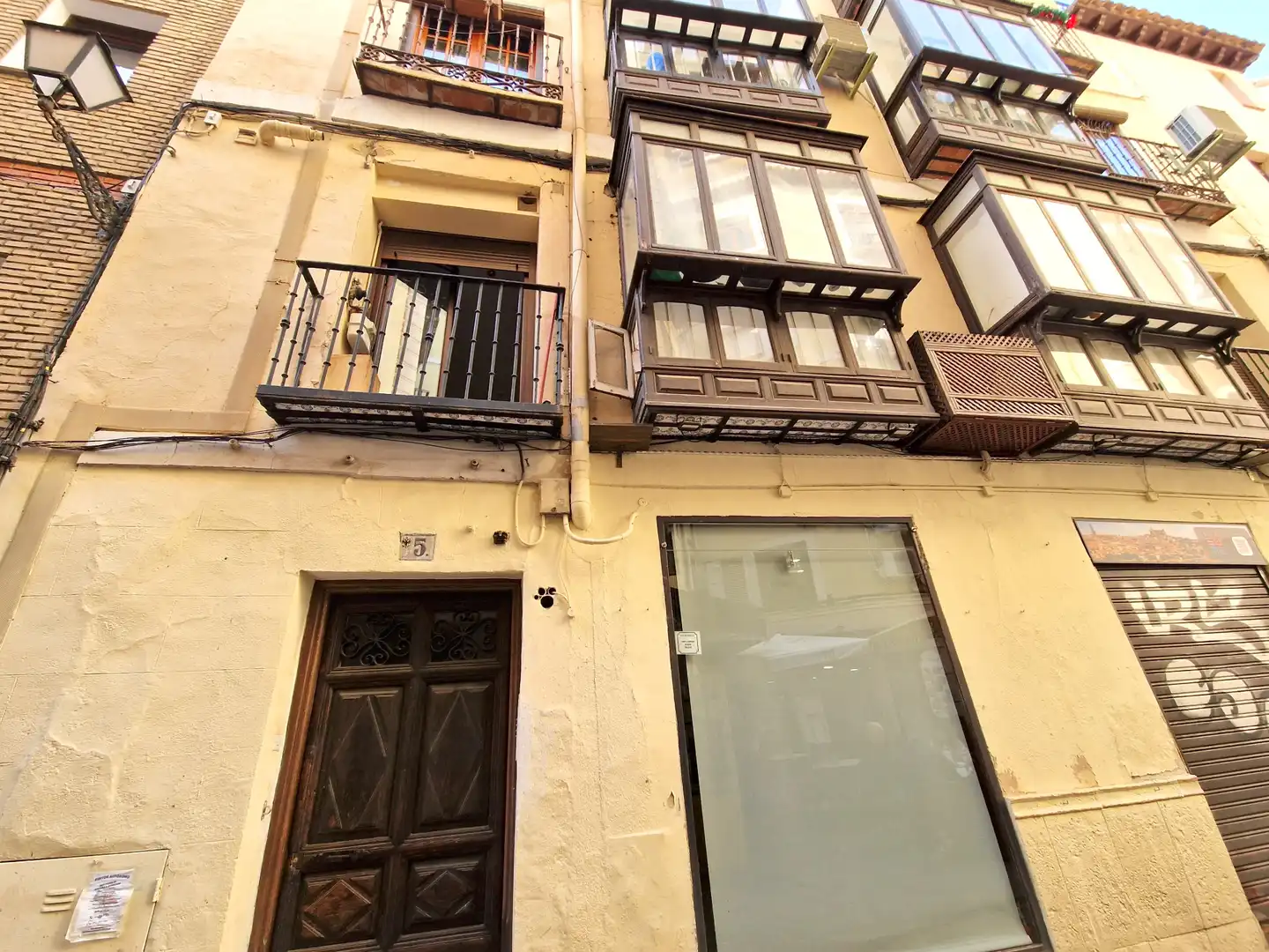 Außenansicht von Maisonette zum Verkauf in Toledo mit Klimaanlage, Heizung und Terrasse